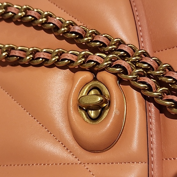 Coach Quilted Madison - Picture 4 of 11